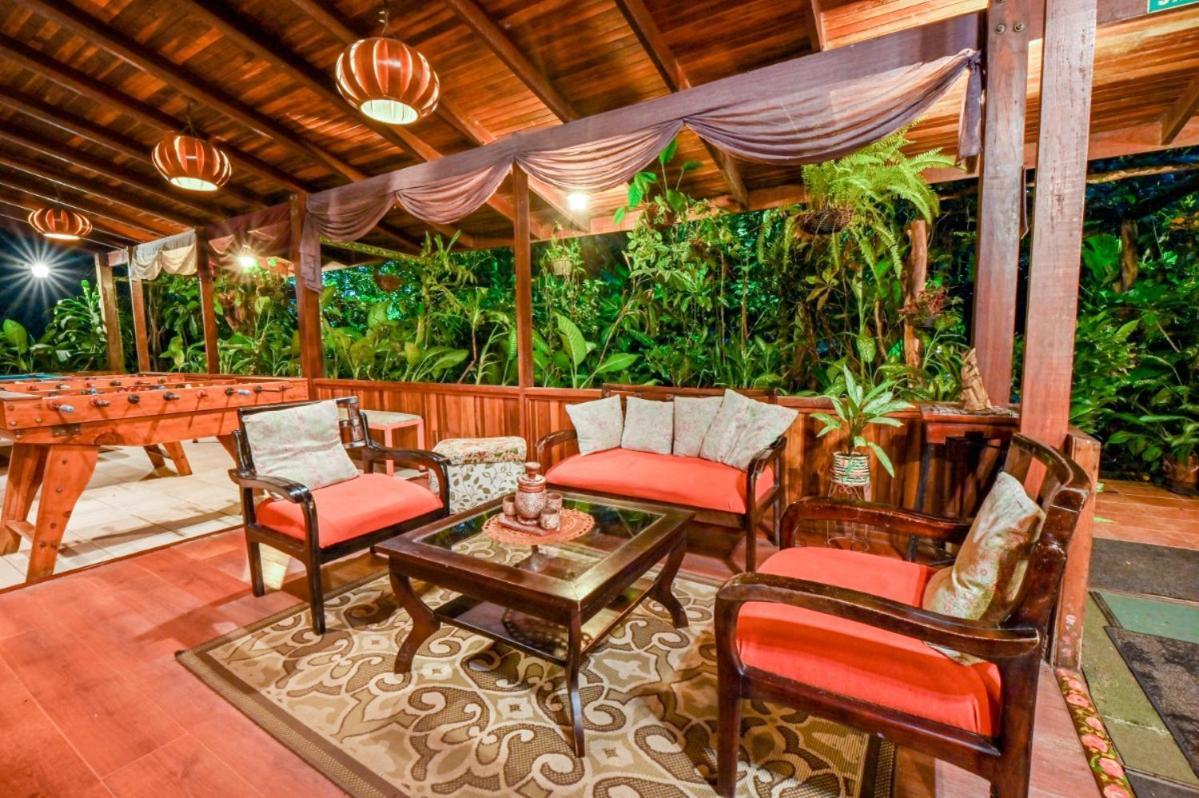 Lands In Love Hotel And Resort Colonia Palmarena Exterior photo
