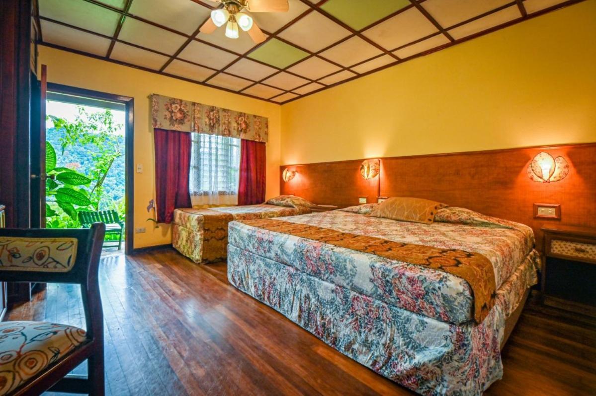 Lands In Love Hotel And Resort Colonia Palmarena Exterior photo